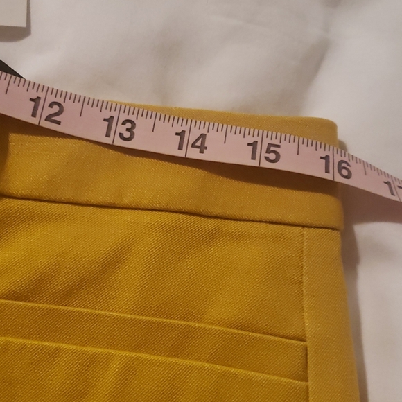 Banana republic Yellow pants - Picture 5 of 9